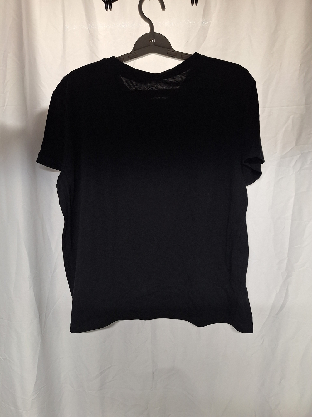 Jurassic Park Black Graphic Tee for Woman - Picture 4 of 5